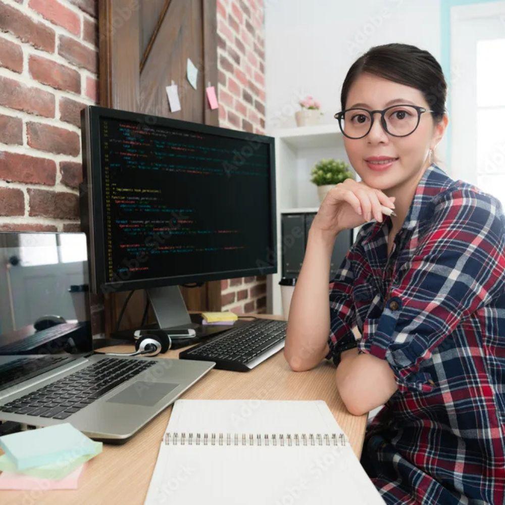 Kate - 中亚出海创意总监